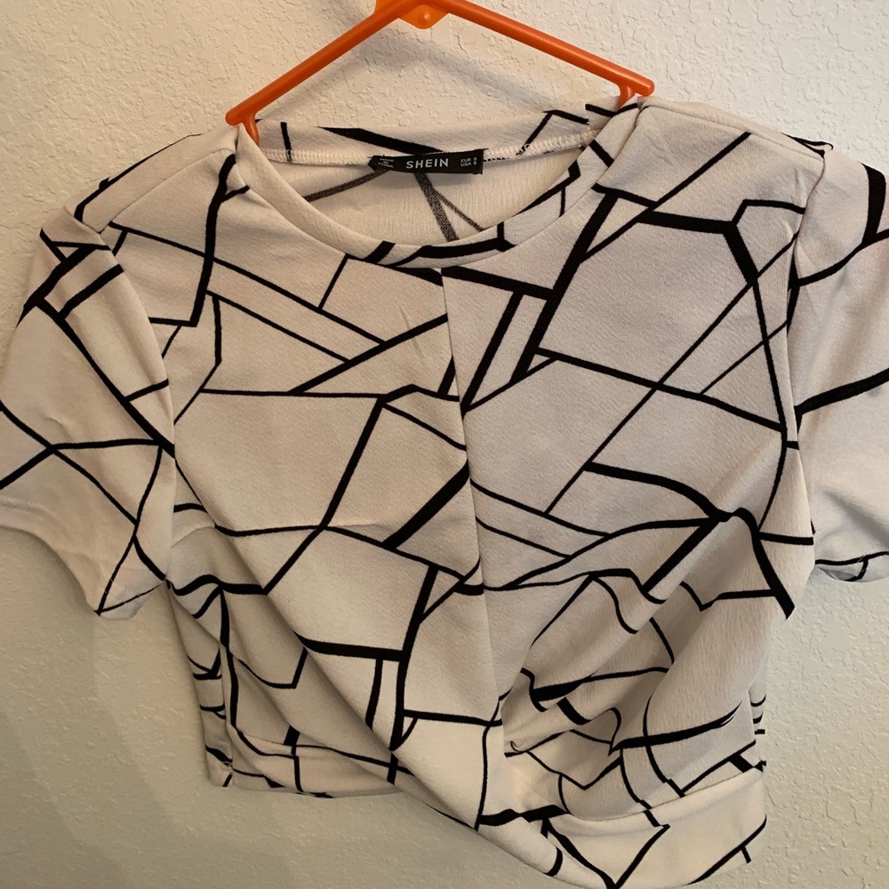 Cute black and white SHEIN crop top